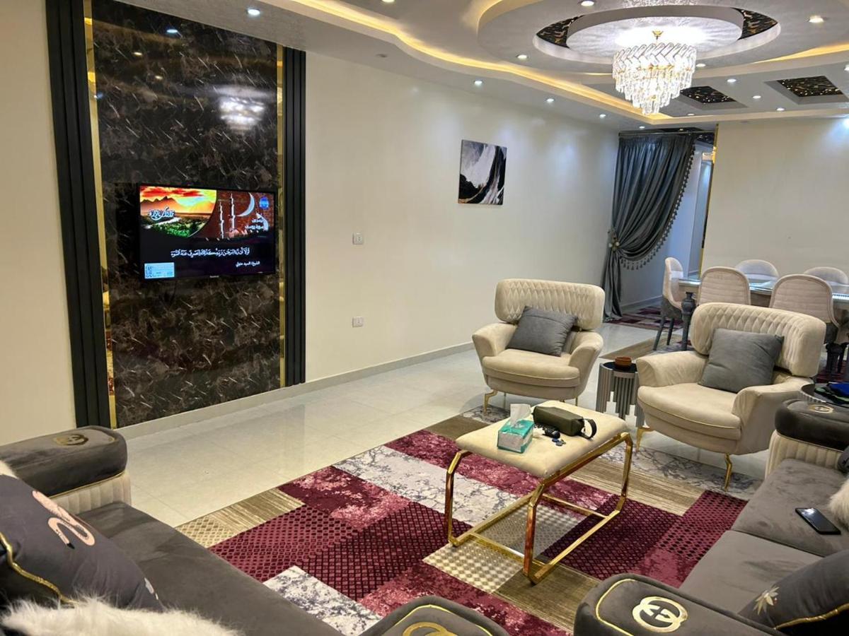 شقة مفروشة فندقية Vip فيصل الرئيسي * Cairo